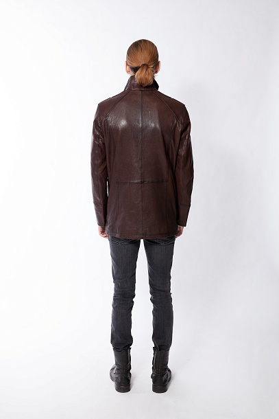 Классическая куртка прямого силуэта в коричневом оттенке | Capitol