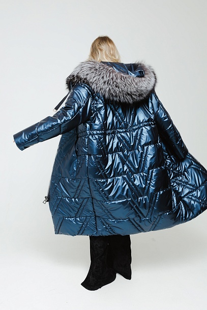 Пальто женское (ПОЛИЭСТЕР ,покладка 100% полиэстер , отделка мех чернобурки | Capitol