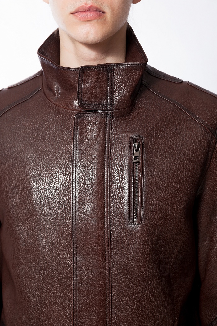 Классическая куртка прямого силуэта в коричневом оттенке | Capitol