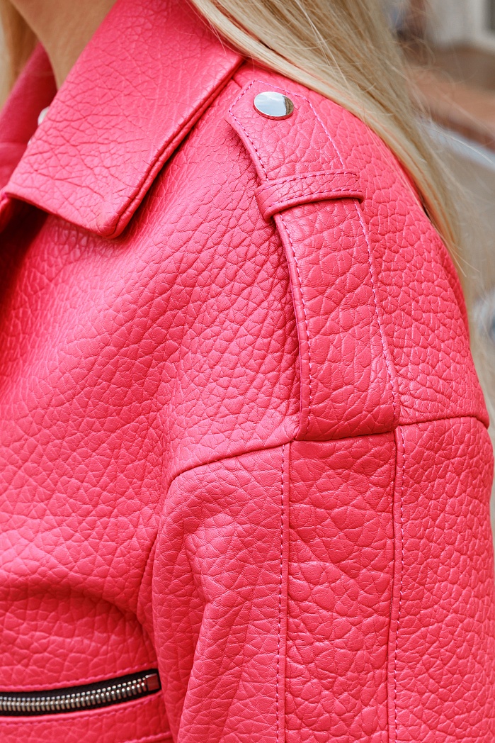 Куртка женская, натуральная кожа (подкадка 100% полиэстер) в порошковом цвете | Capitol