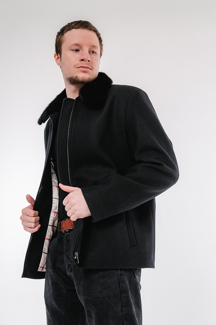Куртка мужская в черном цвете с отделкой из меха норки | Capitol