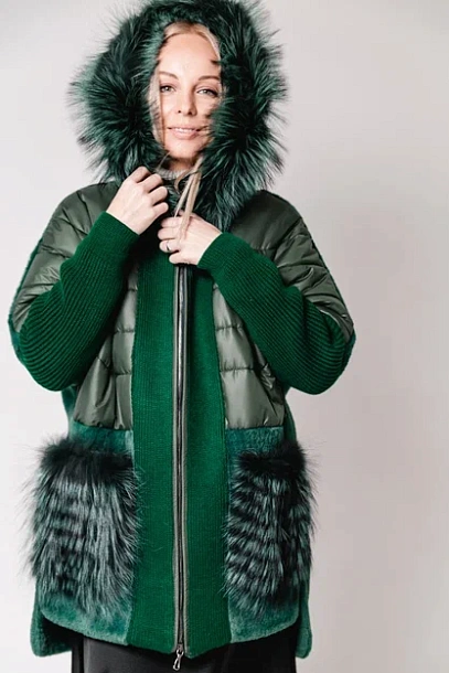 Куртка женская отделка мех чернобурки | Capitol