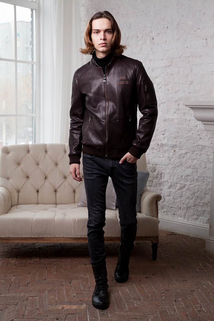 Классическая куртка из натуральной кожи в коричневом оттенке | Capitol
